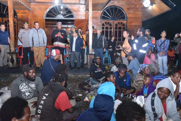 1.572 Warga Telah Mengungsi ke Timika