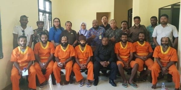 Buchtar Tabuni Divonis 11 Bulan Penjara