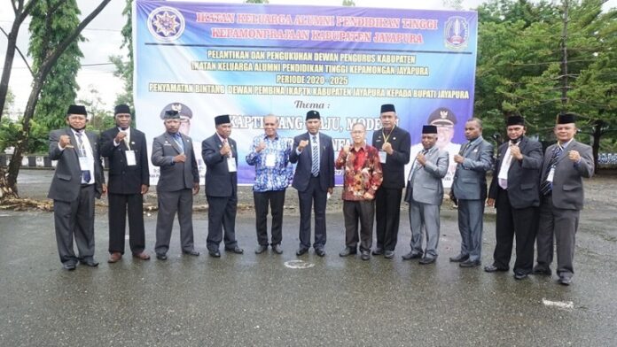 Ketua DPK IKA-PTK Jayapura