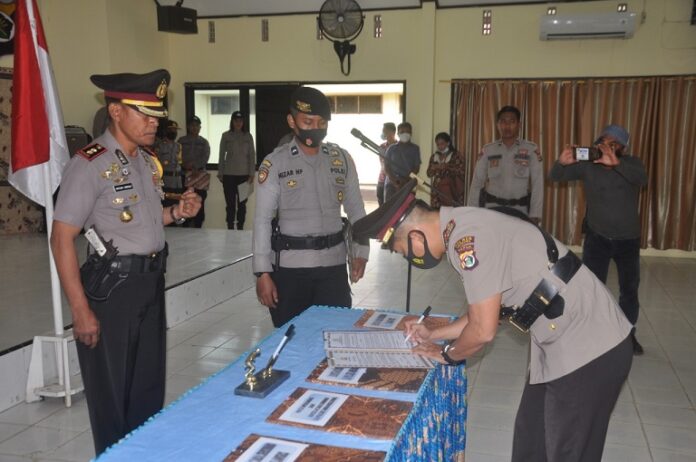 Polres Merauke Lakukan Sertijab 3 Perwira