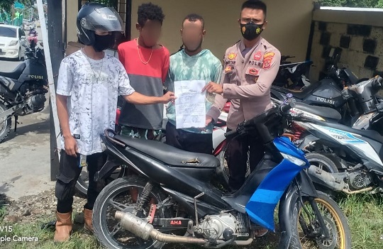 Dua Pencuri Motor Ditangkap di Tanah Hitam