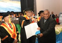 Dirut PT Air Minum Jayapura Entis Sutisna Raih Jabatan Lektor Kepala